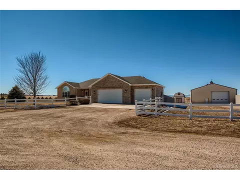 655 S Split Rock Rd, Bennett, CO 80102 photo 1