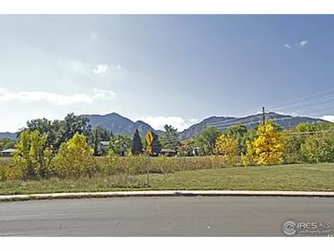 850 Yale Rd, Boulder, CO 80305 photo 8