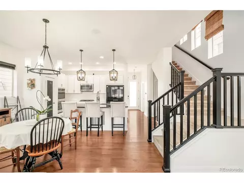 6712 Avrum Dr, Denver, CO 80221