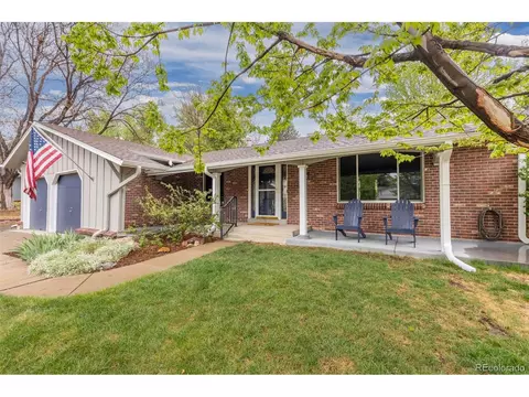 2622 S Brentwood Ct, Lakewood, CO 80227