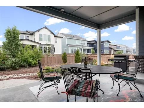Exterior - 20984 E 62nd Ave, Aurora, CO 80019 photo 5 of 9
