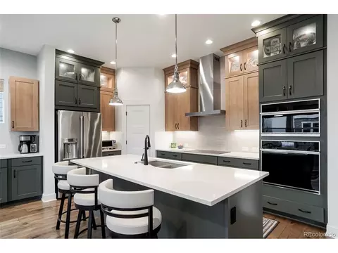 Kitchen - 20984 E 62nd Ave, Aurora, CO 80019 photo 3 of 4