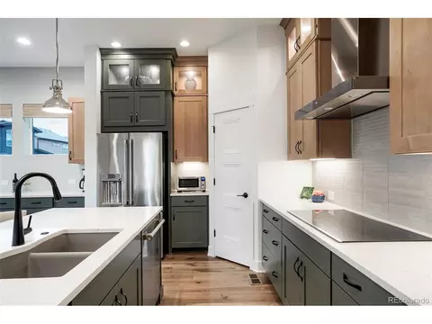 Kitchen - 20984 E 62nd Ave, Aurora, CO 80019 photo 4 of 4