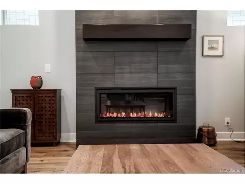 Living - 20984 E 62nd Ave, Aurora, CO 80019 photo 2 of 3