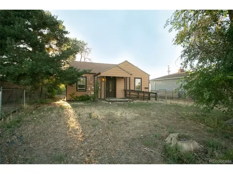 7261 Magnolia St, Commerce City, CO 80022