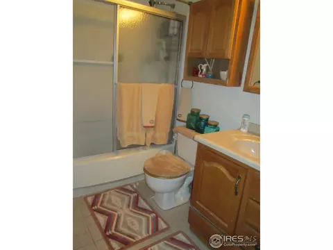 19247 E 22nd Dr, Aurora, CO 80011 photo 11