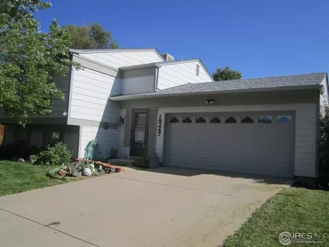 19247 E 22nd Dr, Aurora, CO 80011 photo 2