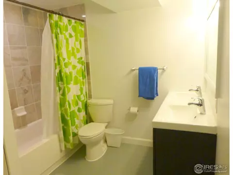 18246 E Layton Pl, Aurora, CO 80015 photo 4