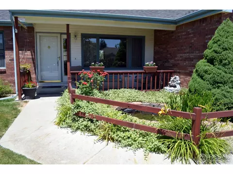 1007 N 3rd St, Johnstown, CO 80534 photo 2