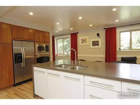 7721 Devonshire Ct, Boulder, CO 80301 photo 5