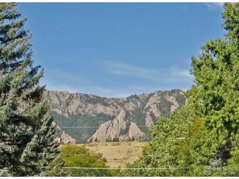 2915 Colby Dr, Boulder, CO 80305 photo 2