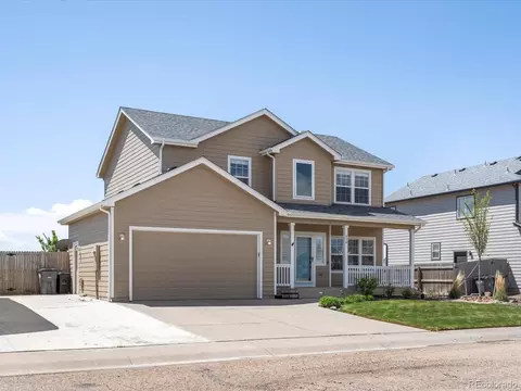 320 E Lambert Ct, Keenesburg, CO 80643
