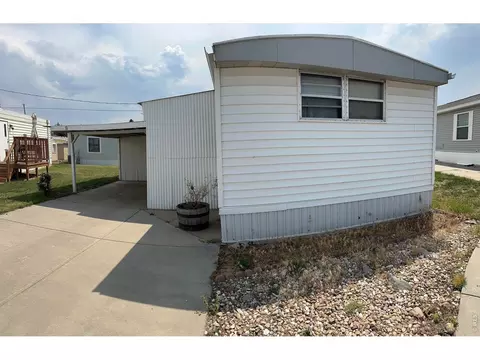 2200 37th St #71, Evans, CO 80620
