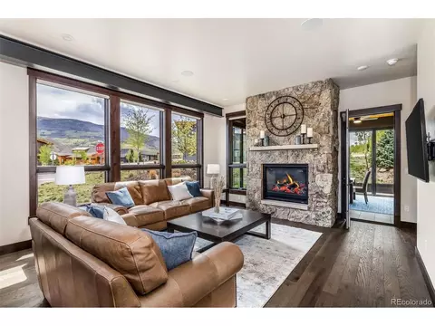 15 W Baron Way, Silverthorne, CO 80498