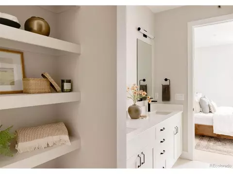 Bath - 8260 E 36th Ave #31, Denver, CO 80238 photo 4 of 6