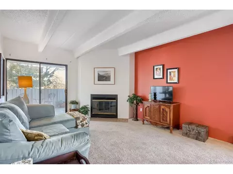 1011 S Ironton St #210, Aurora, CO 80012