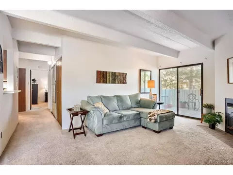 1011 S Ironton St #210, Aurora, CO 80012
