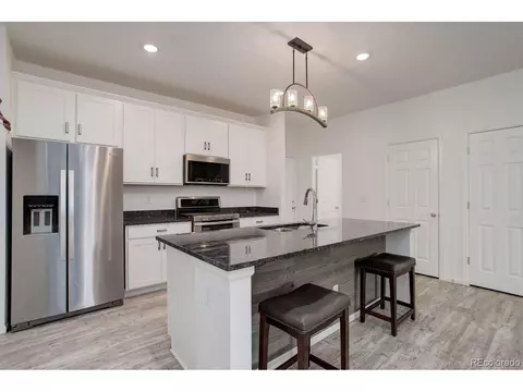 21051 E 60th Ave, Aurora, CO 80019 photo 3