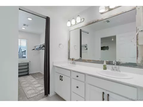 21051 E 60th Ave, Aurora, CO 80019 photo 19