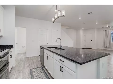 21051 E 60th Ave, Aurora, CO 80019 photo 5