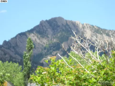 3172 Redstone Rd, Boulder, CO 80305 photo 2