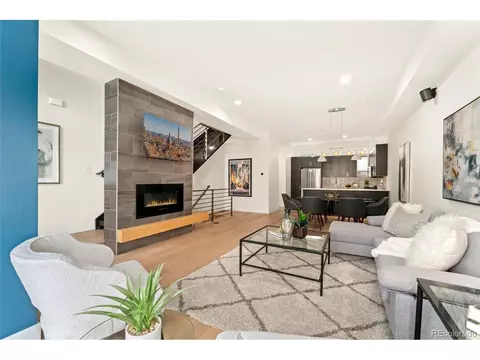 1555 Perry St, Denver, CO 80204