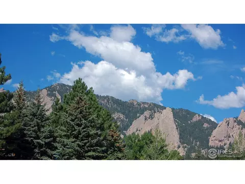 2075 Kohler Dr, Boulder, CO 80305 photo 2