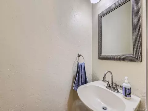 2101 E 99th Pl, Thornton, CO 80229 photo 14