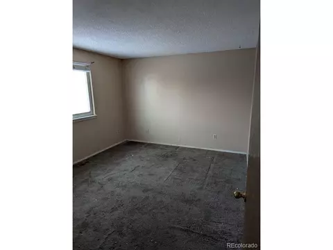 4350 Eugene Way, Denver, CO 80239 photo 5