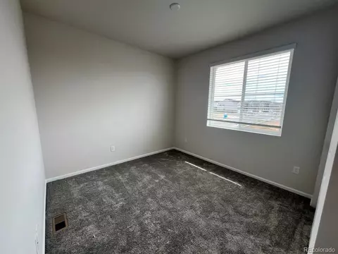 27491 E Maple Ave, Aurora, CO 80018 photo 6