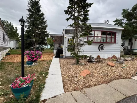 221 W 57th St #49A, Loveland, CO 80538