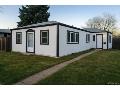 2910 S Delaware St, Englewood, CO 80110