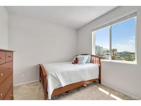 23530 E 5th Dr, Aurora, CO 80018 photo 9