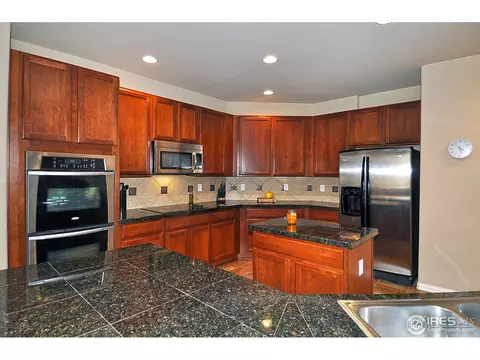 544 Botley Ct, Windsor, CO 80550 photo 3