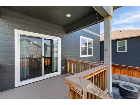 Exterior - 982 Cascade Falls St, Windsor, CO 80550 photo 5 of 8