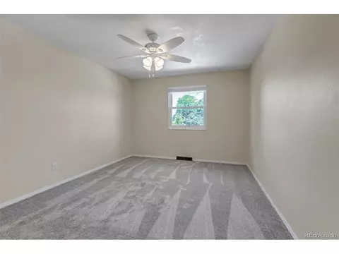 8696 Easter Ave, Centennial, CO 80112 photo 23
