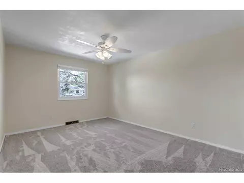 8696 Easter Ave, Centennial, CO 80112 photo 22