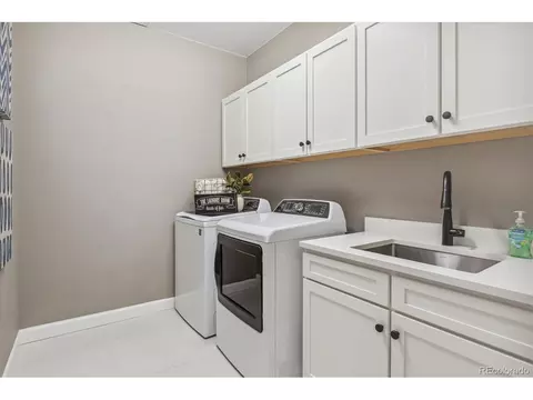 5274 Queen Ct, Arvada, CO 80002 photo 6
