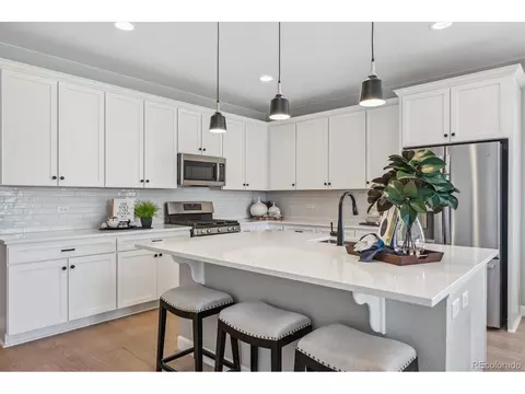 5274 Queen Ct, Arvada, CO 80002 photo 9