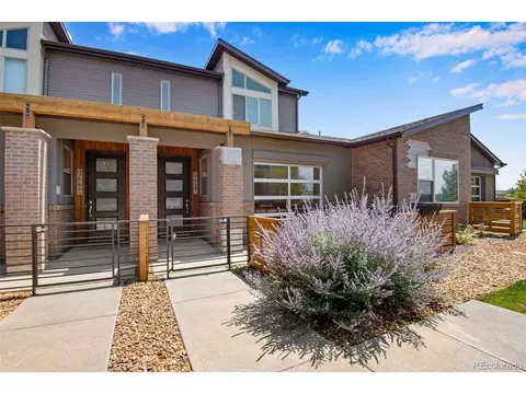 19570 E Sunset Cir, Aurora, CO 80015 photo 1