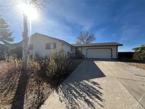 2409 W Linda Dr, Loveland, CO 80537