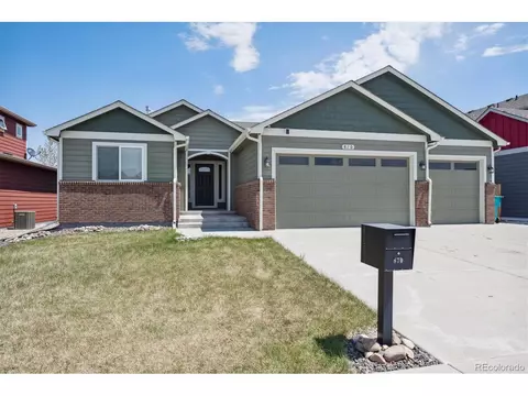 870 Pyramid Peak St, Berthoud, CO 80513