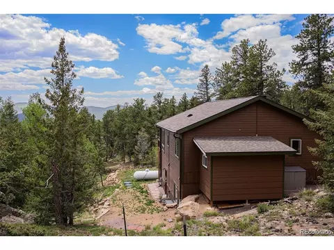 61 Country Sky Ln, Estes Park, CO 80517