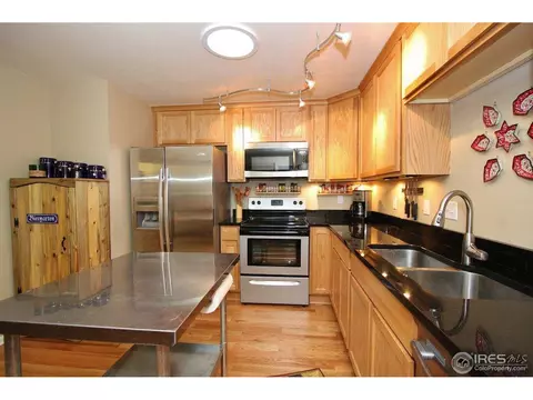 1960 Edgewood Dr, Boulder, CO 80304 photo 4