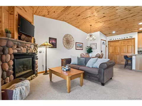 205 Bella Vista Ct #312, Grand Lake, CO 80447