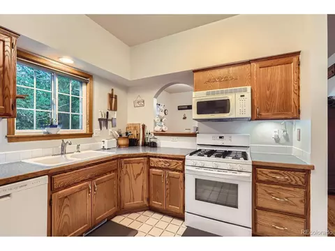 218 E Colorado Ave, Berthoud, CO 80513 photo 11
