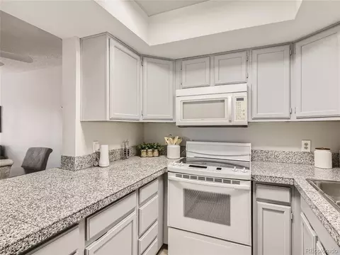 12095 W Chenango Dr, Morrison, CO 80465 photo 10