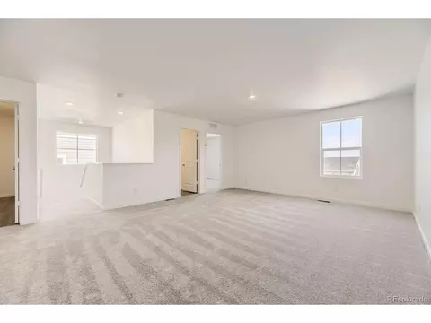 22014 E 39th Ave, Aurora, CO 80019 photo 11