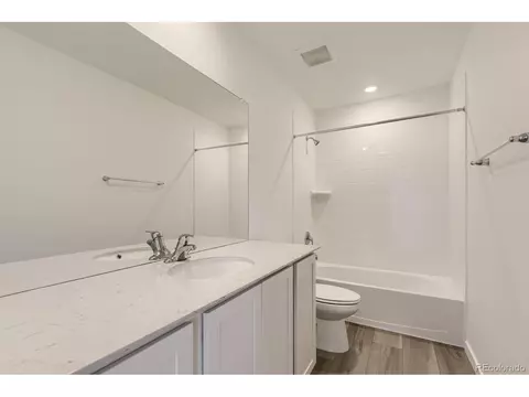 22014 E 39th Ave, Aurora, CO 80019 photo 10