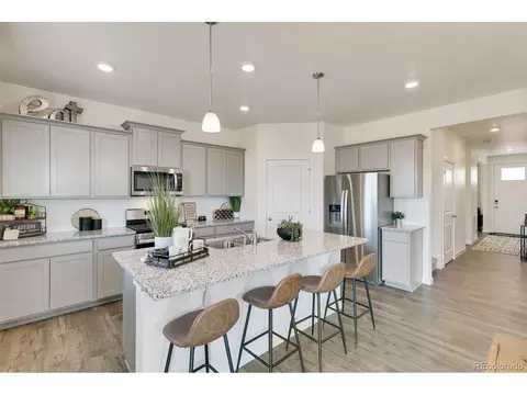 45802 Red Tail Dr, Bennett, CO 80102 photo 14